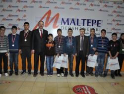 Maltepe Dershanesi En Fazla Kitap Okuyan Ve Soru Çözen Öğrencilerini Ödüllendirdi