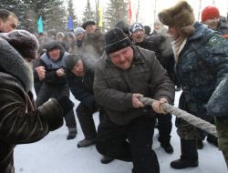 Eksi 40 Derecede Halat Çekerek Stres Attılar