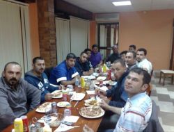 Libya'daki Türk İşçilerini, Yağmacılardan Yerli Halk Koruyor!