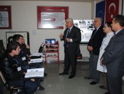 İş Garantili Oto Mekatroniği Kursu Başladı