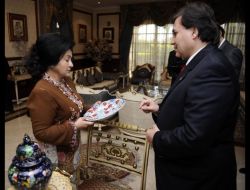 Malezya Başbakanı Razak, Türk İşadamlarını Evinde Ağırladı