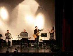 Cem Karaca Ve Barış Manço İçin Anma Gecesi