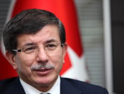 Dışişleri Bakanı Davutoğlu: Tunus’un Yanında Olacağız