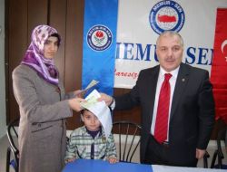 Trafik Kazasında Hayatını Kaybeden Öğretmenin Eşine 15 Bin Tl Destek