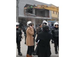 Telefonla Yardım Talebi Yıkımı Engelleyemedi