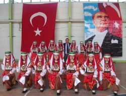 Develi Halk Oyunları Ekibi Kayseri Birincisi