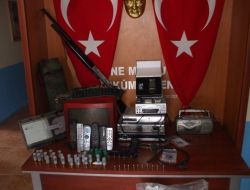 Eleşkirt'te 24 Evden Hırsızlık Yapan Şahıs Suç Üstü Yakalandı