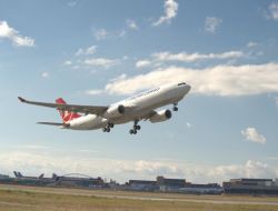 KARGO UÇAĞININ HAVADA MOTORU ARIZALANDI!