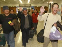 LİBYA’DAN İLK ÇİNLİ KAFİLE PEKİN’E VARDI