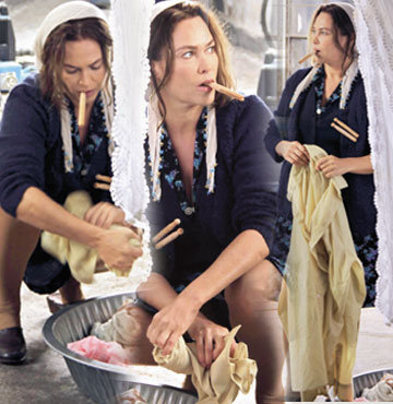 Hülya Avşar'ın 72. Koğuş Filmindeki Rolü Atilla Dorsay’ı Hayran Bıraktı