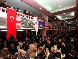 Küçükçekmece'de Başkan Mahalleliyi Dinledi