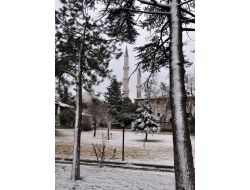 Edirne’de Kar Yeniden Yüzünü Gösterdi