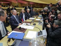 PUTİN BRÜKSEL'DE KONUŞTU!