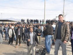 Habur’daki Kontak Kapatma Eylemi Devam Ediyor..