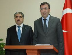 Devlet Bakanı Yılmaz: İktidar Olamayacağını Bilen Chp Bol Keseden Vaatlerde Bulunuyor