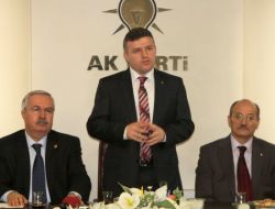 Ak Parti Kastamonu İl Başkanı Metin Çelik Yeni Yönetimi Tanıttı