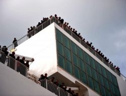 Libya'da Devam Eden Halk Devrimi