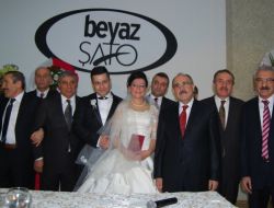 Bakan Atalay, Batman’da Nikah Şahitliği Yaptı
