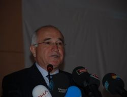 Cemil Çiçek: Muhtıra Ve Baskılara Rağmen Ayaktayız, Çünkü Gücümüzü Milletten Alıyoruz