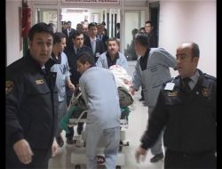 Cinnet Getiren Polis Ağır Yaralandı