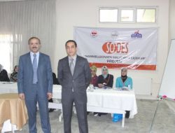 Malatyalı Kadınlar Çiçek Yetiştirmenin İnceliklerini Öğreniyor