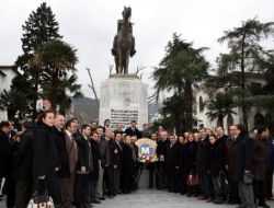Muhasebecilerden Siyah Kurdeleli Anma