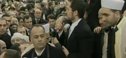 CENAZEDE İZDİHAM YAŞANDI!