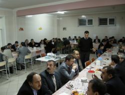 Lale Eğitim Kurumları'ndan Vergi Dairesi Çalışanlarına Yemek