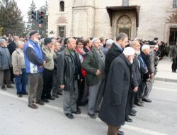 KONYA'DA SELİMİYE CAMİİ AVLUSU DOLDU