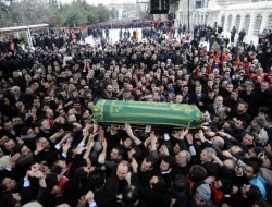 CENAZE TÖRENİ İZLENİMLERİ