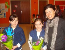 Flaman Okullarında Türkçeden İstifade Ediliyor