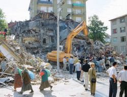 Marmara Depreminin Fotoğrafları Balıkesir'de Sergilenecek