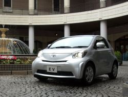 Toyota'nın Elektrikli Otomobiline Büyük İlgi