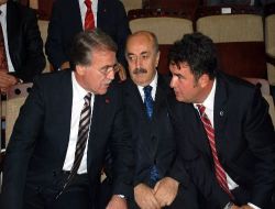 "Davos'a Karşı Davraz" Sloganlı 1.Uluslararası Davraz Kongresi 'Küresel Diyalog' Oturumuyla Başladı!