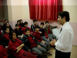 Özel Çağlayan Ufuk İlköğretim Okulu, Öğrencilerine Etkili Konuşma Eğitimi Veriyor