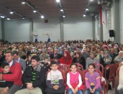 PEYGAMBER SEVGİSİ SALONA SIĞMADI