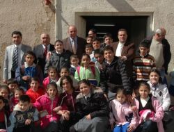 Mardin Belediyesi Okullara 10 Bin Kitap Dağıttı