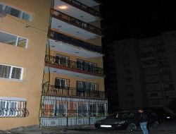 Apartmandan Düşen Alkollü Genç Ağır Yaralandı