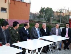 Vali Lekesiz'den İşadamına Taziye Ziyareti