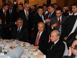 Bahçeli Ve Durak Aynı Masada