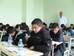 Ardahan Fem Dershanesi'nde İlk Adım Sınavı Yapıldı