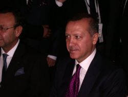 İslamla Demokrasi Birarada Olabiliyormuş!