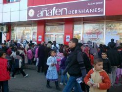 Diyarbakır'da Miting Gibi Seviye Tespit Sınavı
