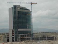 Makissos Termal Otel'in Altyapı Sorunları Çözülecek