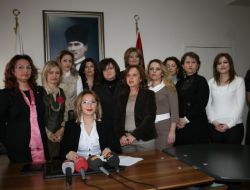 Kadın Avukatlar, Kadınlara Yönelik Şiddet Ve Ayrımcılığın Önlenmesi İçin Yeni Yasal Düzenleme İstiyor