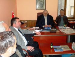 Ak Parti Heyeti Muhtarları Ziyaret Etti