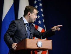 Medvedev: İyi Çalışırsam 2012'de Yeniden Başkan Olurum