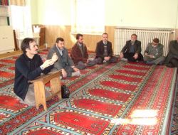 Umrecilere Bilgilendirme Semineri Verildi