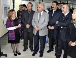 Aşık Veysel Sergisi Malatya’da Açıldı