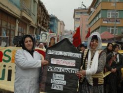 Tunceli'de Kadın Yürüyüşü